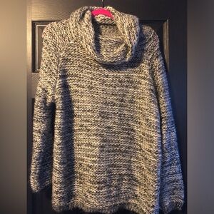 Cozy Gray Women's Sweater
Katsumi
Size L